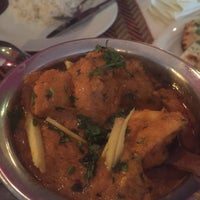 Foto diambil di Royal India Restaurant oleh Joaquin F. pada 11/19/2017