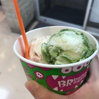 Photo taken at Baskin-Robbins by Haruka P. on 10/13/2019