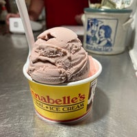 Photo taken at Annabelle&amp;#39;s Ice Cream by Barb L. on 6/25/2021