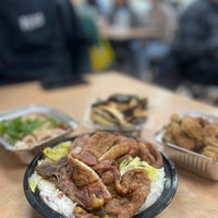 Photo taken at Taiwan Pork Chop House 臺灣武昌好味道 by Barb L. on 12/4/2022