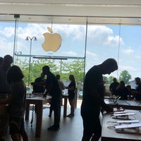 Photo taken at Apple Eton by Faris ❄️ on 7/2/2019