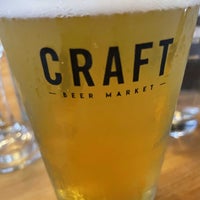 รูปภาพถ่ายที่ CRAFT Beer Market English Bay โดย Spatial Media เมื่อ 7/17/2022