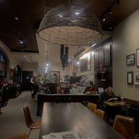 Das Foto wurde bei Peet&amp;#39;s Coffee &amp;amp; Tea von Tota🤍 am 11/26/2019 aufgenommen