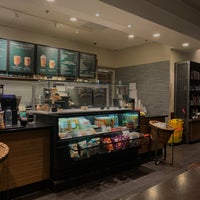 Photo taken at Starbucks by Tota🤍 on 1/28/2020