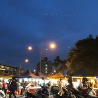 Review Pasar Malam Cahaya