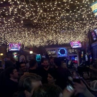 Foto scattata a Lottie&amp;#39;s Pub da Doug V. il 2/5/2012