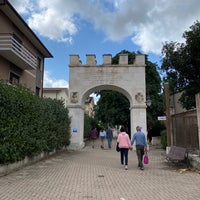 Photo taken at Rocca di Mezzo by Claudio B. on 8/28/2021