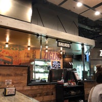 Photo taken at ZIGZAG Pizza by Booie on 11/6/2018