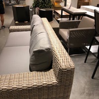 Photo taken at Crate &amp;amp; Barrel by Booie on 11/7/2018