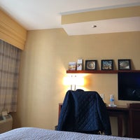 Photo taken at Courtyard by Marriott San Diego Oceanside by Booie on 10/19/2018