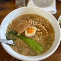 Photo taken at 天狗 北越ラーメン by Hideki T. on 12/30/2023