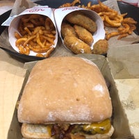 Photo taken at Arby&amp;#39;s by Ryan W. on 10/30/2019