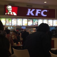 Photo taken at KFC by ❄️🌨☃️L£V£NT☃️🌨❄️ Ö. on 2/21/2017