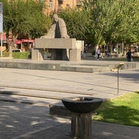 Photo taken at Ալեքսանդր Թամանյանի արձան by Denis A. on 9/18/2022