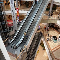 Photo taken at Azrieli Center Mall by Shai S. on 9/4/2022