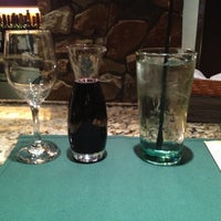Photo taken at Olive Garden by Falyne S. on 11/1/2012