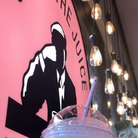Photo taken at JOE &amp;amp; THE JUICE by Mamdouh ♈. on 8/16/2019