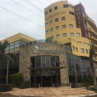 Foto tirada no(a) Grand Crucero Hotel por Rodrigo L. em 3/6/2018