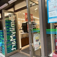 Photo taken at FamilyMart by Shige S. on 5/18/2021