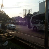 Review Lampu Merah Bulak Kapal