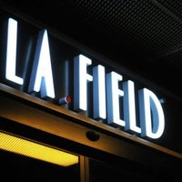 Foto tirada no(a) L.A. FIELD Cafe &amp;amp; Bistro por L.A. FIELD Cafe &amp;amp; Bistro em 1/20/2014