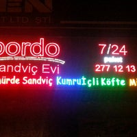 Photo taken at Bordo Sandviç Evi by Eliçe şinasi ş. on 7/15/2013