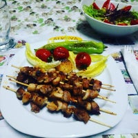 Photo taken at Alkaya Cafe Tandır-Tuzda Balık&amp;amp;Tavuk by Aybars Bilal Ş. on 4/30/2018