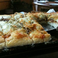 11/25/2012 tarihinde Fabiano C.ziyaretçi tarafından La Pizza Mia'de çekilen fotoğraf