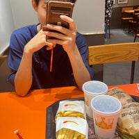 Photo taken at Burger King by Miyo .. on 8/16/2021