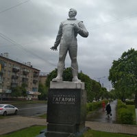 Photo taken at Памятник Юрию Гагарину by Vladimir E. on 6/2/2018