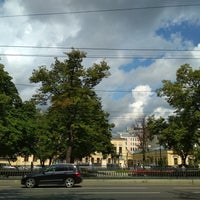 Photo taken at Пушкинский сквер у Елоховского собора by Vladimir E. on 7/8/2019