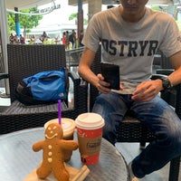 Photo taken at The Coffee Bean &amp;amp; Tea Leaf by hadzimi h. on 12/14/2019