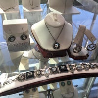 Photo taken at The Polished Edge Fine Jewelry Store by Christi W. on 3/21/2016
