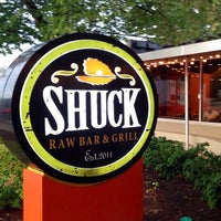 Photo taken at Shuck Raw Bar &amp;amp; Grill by Mathew L. on 6/6/2014