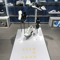 Adidas original gurney plaza sales