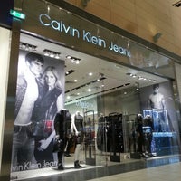 Photo taken at Calvin Klein Jeans by Ket on 12/20/2014