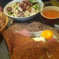 Photo taken at La Sarrasine by Javier R. on 7/30/2013