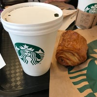 Photo taken at Starbucks by のめみ on 4/24/2022