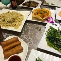 รูปภาพถ่ายที่ Jade Dynasty Seafood Restaurant โดย のめみ เมื่อ 2/22/2023