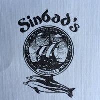 รูปภาพถ่ายที่ Sinbad&amp;#39;s Pier2 Restaurant โดย Frank V. เมื่อ 4/2/2015