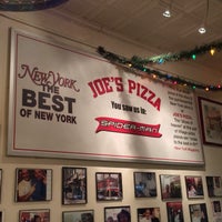 Photo taken at Joe&amp;#39;s Pizza by Roberto B. on 3/26/2015