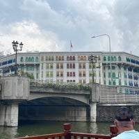 Photo taken at Singapore River Cruise by Andres N. on 9/4/2022
