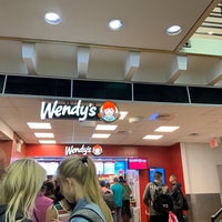 Photo taken at Wendy’s by ♈️ on 6/8/2019