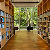 Photo taken at Malmö Stadsbibliotek by Dmitry B. on 8/18/2023