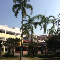 Photo taken at Temasek Secondary School by ,7TOMA™®🇸🇬 S. on 10/25/2012