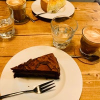 11/12/2022에 Maddy G.님이 Bohemian Coffee House에서 찍은 사진