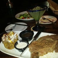 Photo taken at LongHorn Steakhouse by heyITguy on 3/23/2013