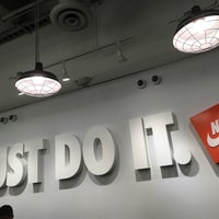 Nike Factory Store - Local 3 Calzada Ignacio Zaragoza 270. Col. Santa Cruz  Aviación