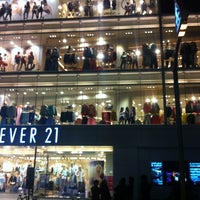 Forever 21 原宿店 Agora Fechado 原宿 神宮前1 8 9 Forever 21 原宿店 Agora Fechado 原宿 神宮前1 8 9
