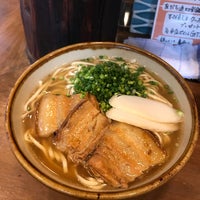 Photo taken at 沖縄そば食堂 海辺のそば屋 by よぺすけ on 9/1/2018